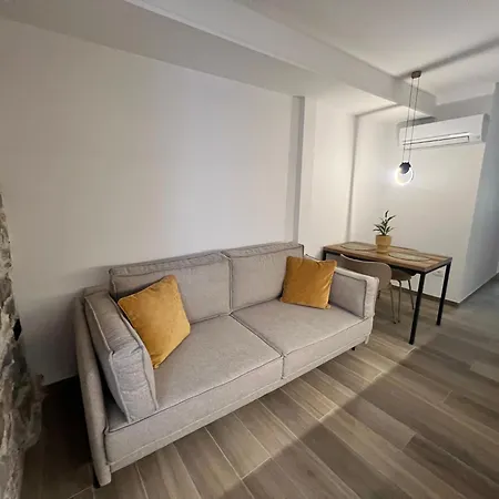 Piraneo Apartments Exterior photo