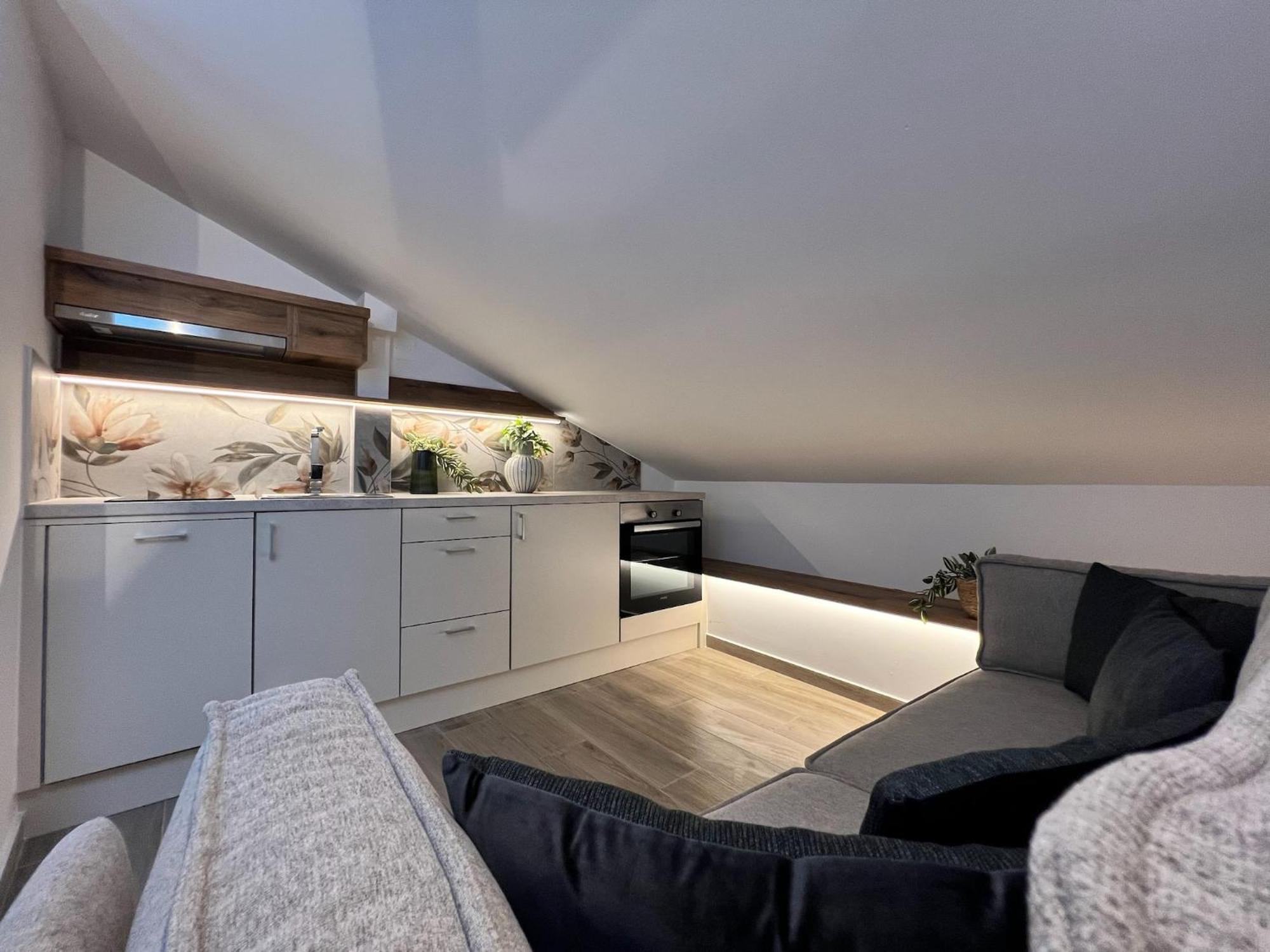 Piraneo Apartment